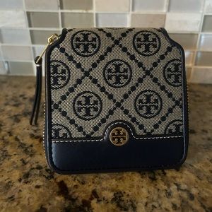 Tory Burch Jacquard Wallet